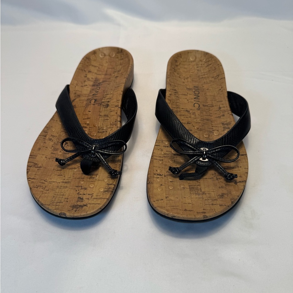 Vionic Womens Bella Toe Post‎ Sandals Black Lizard Bow Flip Flop Thong Size 10